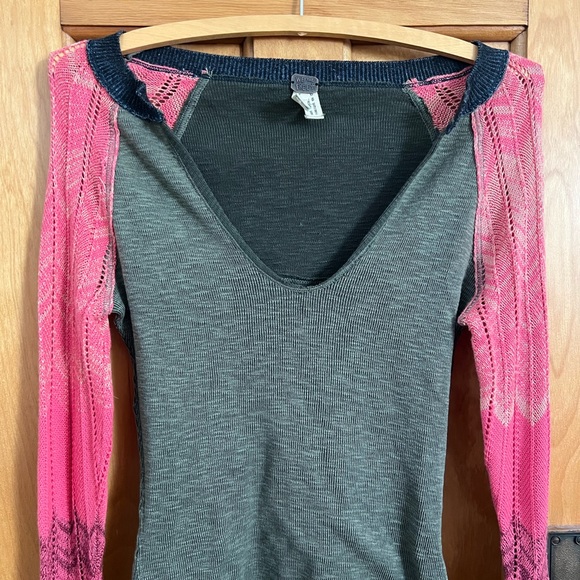 Free people top! - Picture 1 of 6